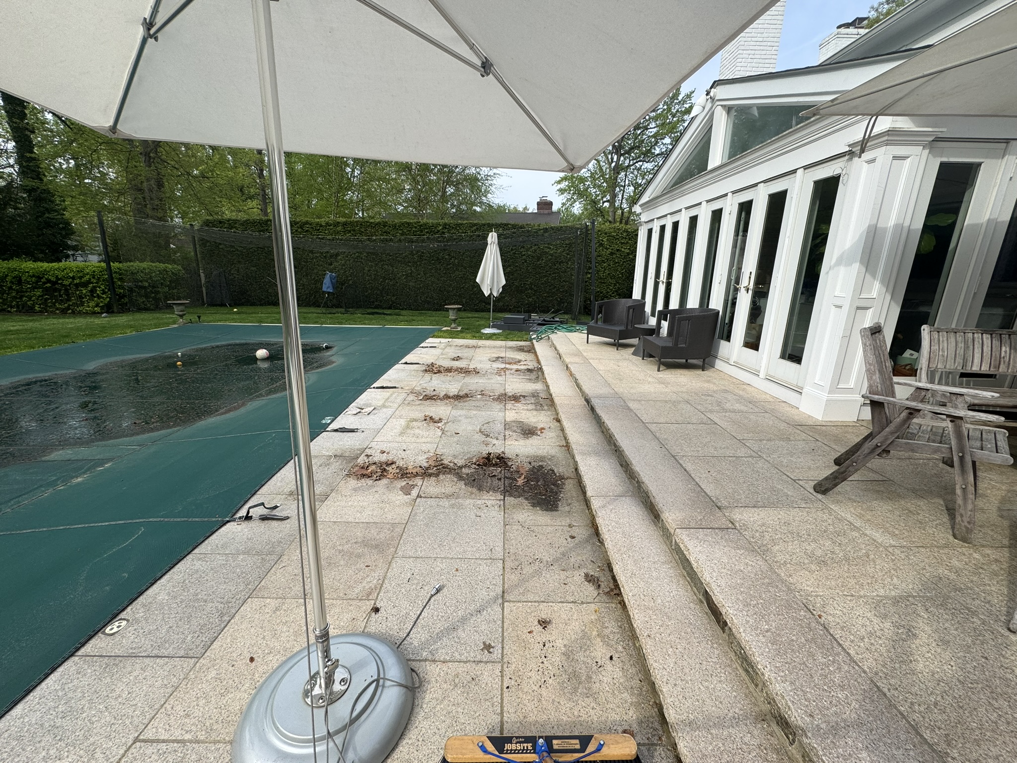 Pool deck before cleaning